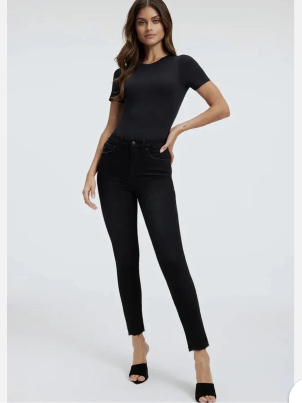 GOOD AMERICAN GOOD WAIST CROP BLACK JEANS